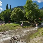 Casacamelia 35, 3 Bdrm With View *