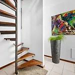 Casacamelia 35, 3 Bdrm With View Аккуазериа