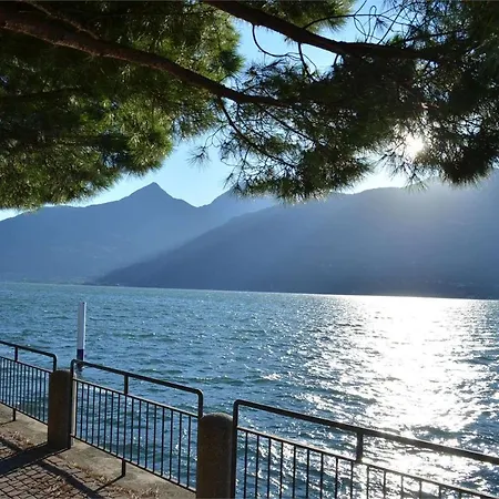 Apartment Casacamelia 35, 3 Bdrm With View