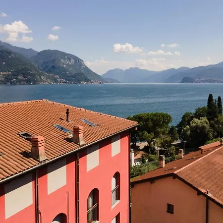 Casacamelia 35, 3 Bdrm With View *