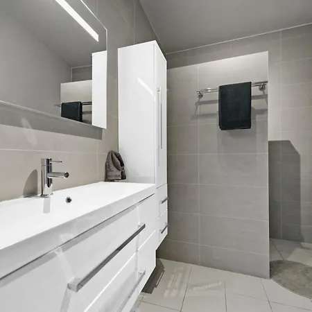 Lejlighed Casacamelia 35, 3 Bdrm With View Acquaseria