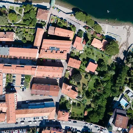 Casacamelia 35, 3 Bdrm With View Acquaseria