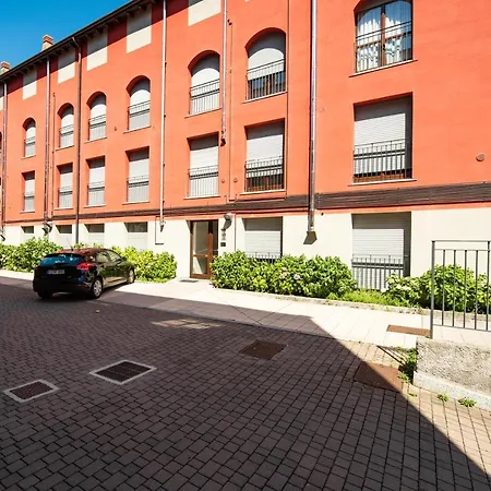 Casacamelia 35, 3 Bdrm With View