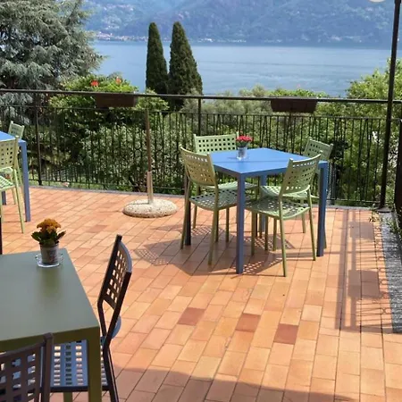 Casacamelia 35, 3 Bdrm With View *