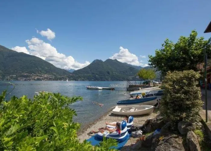 Casacamelia 35, 3 Bdrm With View Acquaseria