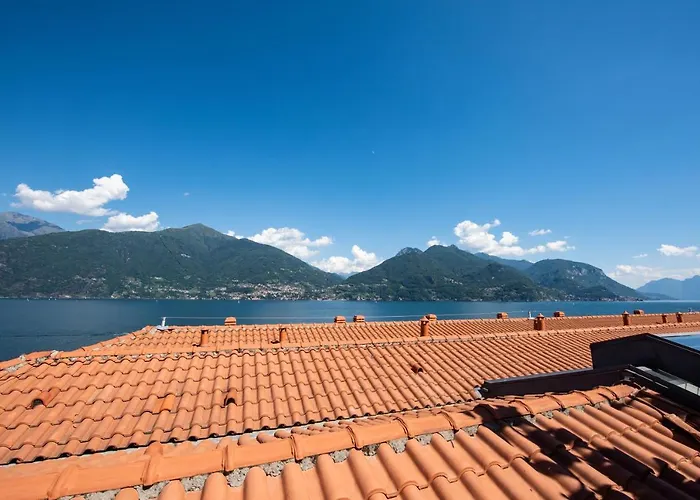 Casacamelia 35, 3 Bdrm With View * Acquaseria