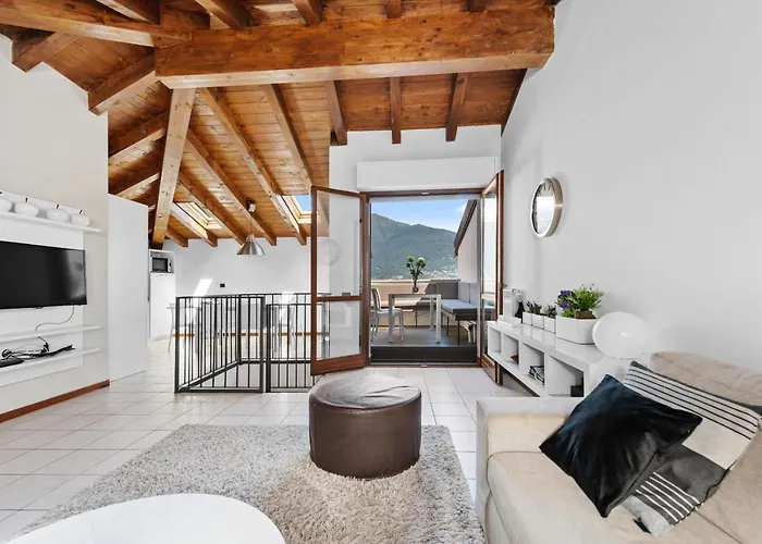 Apartamento Casacamelia 35, 3 Bdrm With View *